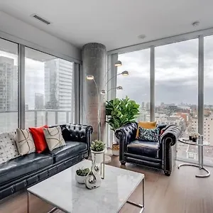  Apartment Cn Tower View Canada